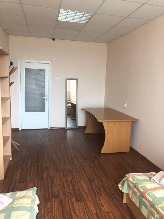 Nakvyne Pigiau Hostel Siauliai  Bagian luar foto